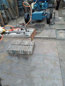 水泥磚廠(chǎng)上車(chē)機(jī) 高效生產(chǎn)與建筑砌塊銷(xiāo)售的關(guān)鍵環(huán)節(jié)